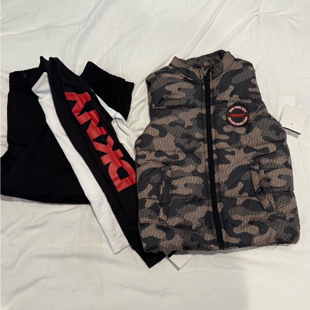 Brand New NWT DKNY Boys 3 Piece Set